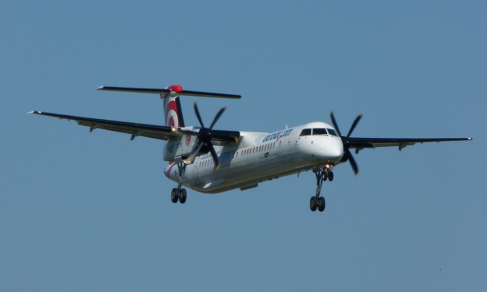 Bombardier DHC 8 202 (Dash 8)