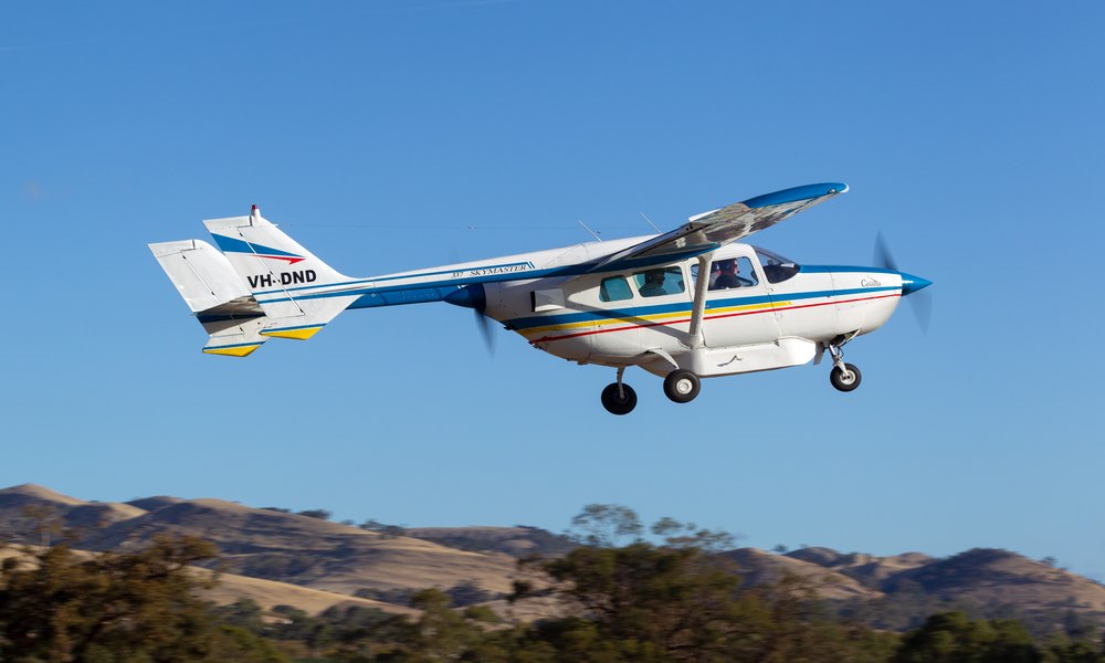 C337 Skymaster