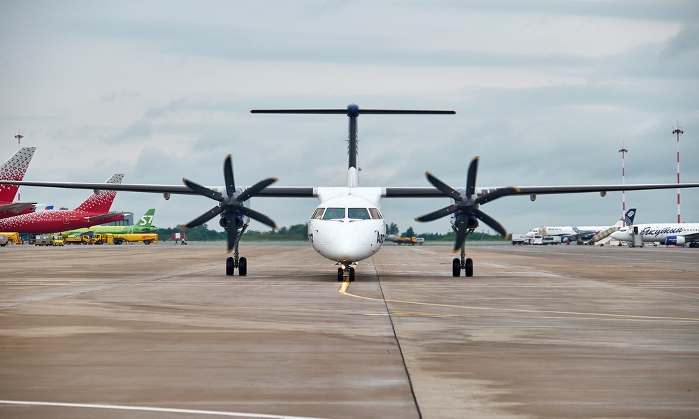 De Havilland Canada Dash 7 100